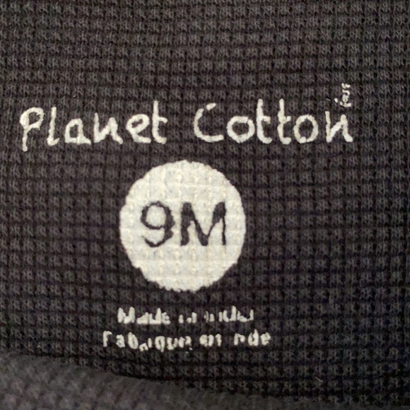 Planet Cotton thermal onesie with matching hat - Picture 6 of 7